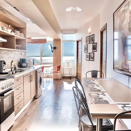 Apartment #morrison Apt By Halu! *
